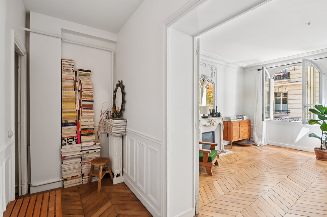 Apartment in Trudaine-Maubeuge, Paris 9e Arrondissement, Paris 5 - 17096577