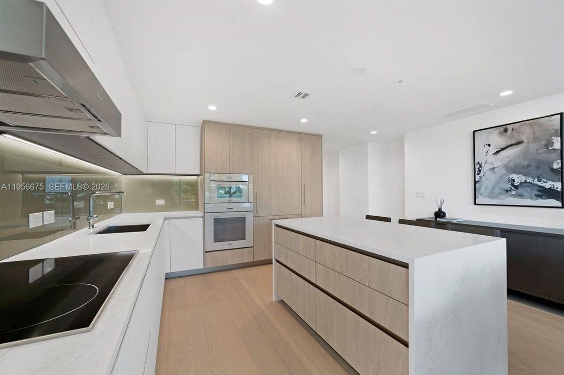 Condo in Bal Harbour, Florida, United States 5 - 17091436