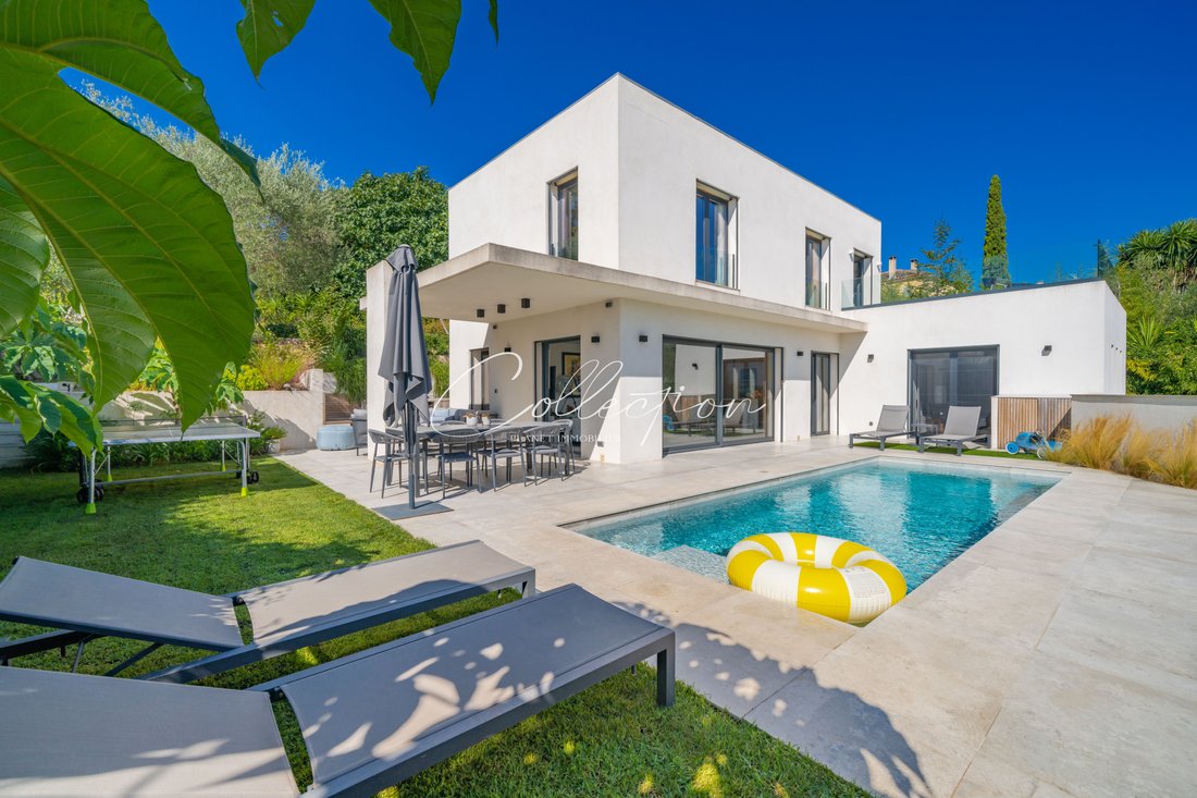 Villa in Valbonne, Provence-Alpes-Côte d'Azur, France 1 - 17091921
