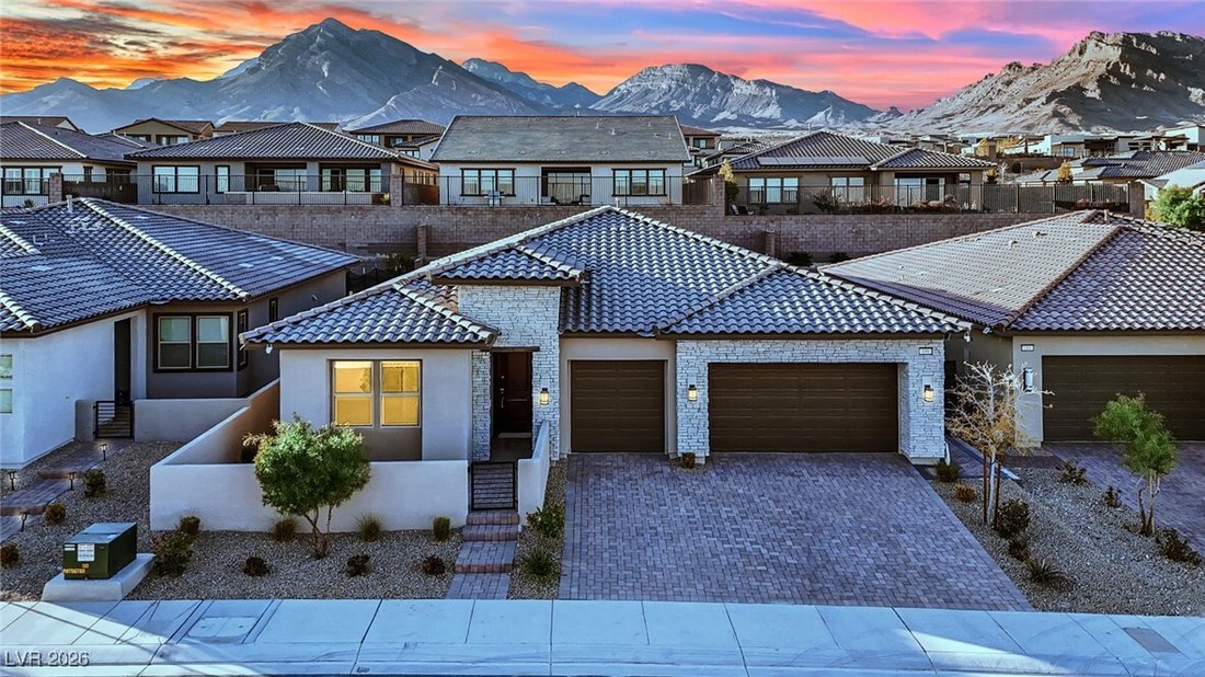 House in Las Vegas, Nevada, United States 2 - 17093601