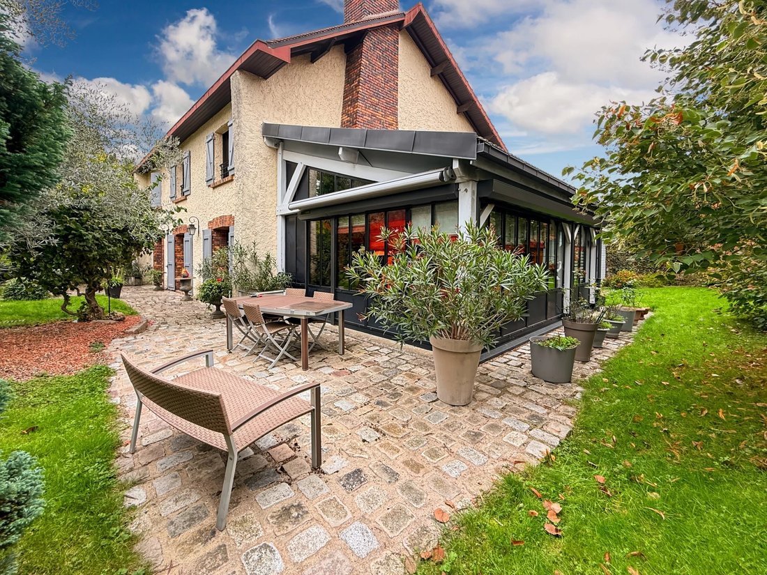 House in Les Orchidees, Limeil-Brevannes, France 1 - 17093428