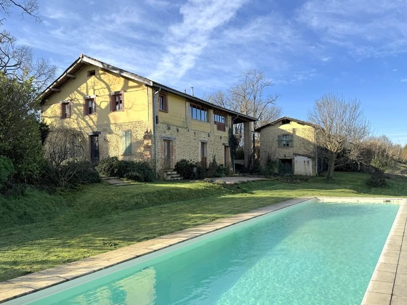 L'Isle-en-Dodon, Occitania, France 1 - 17095101