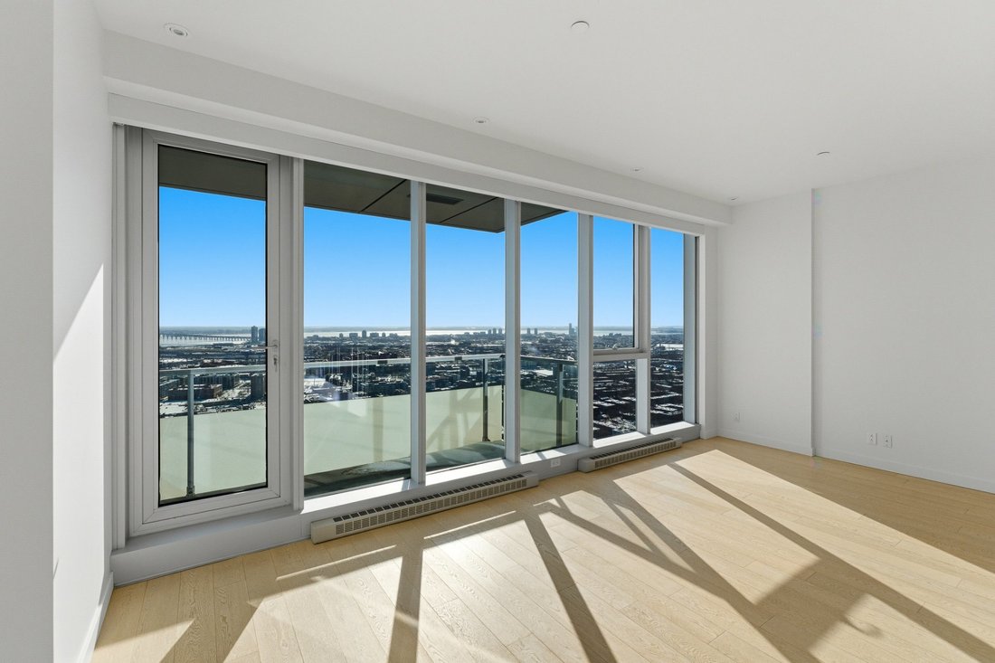 Condo in Montréal, Quebec, Canada 3 - 17094817