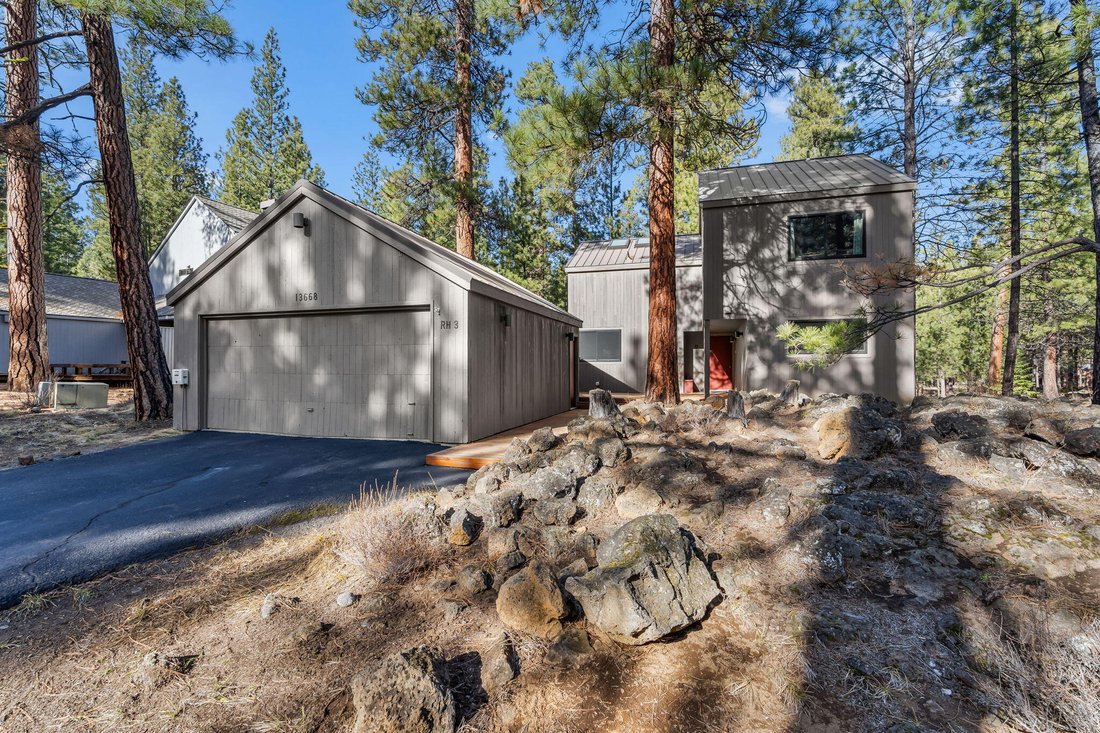 House in Black Butte Ranch, Oregon, United States 1 - 17093688