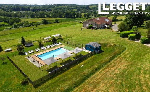 House in Availles-Limouzine, Nouvelle-Aquitaine, France 1