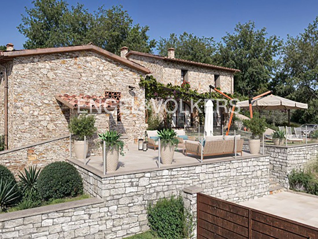 Villa in Calenzano, Tuscany, Italy 3 - 17090896