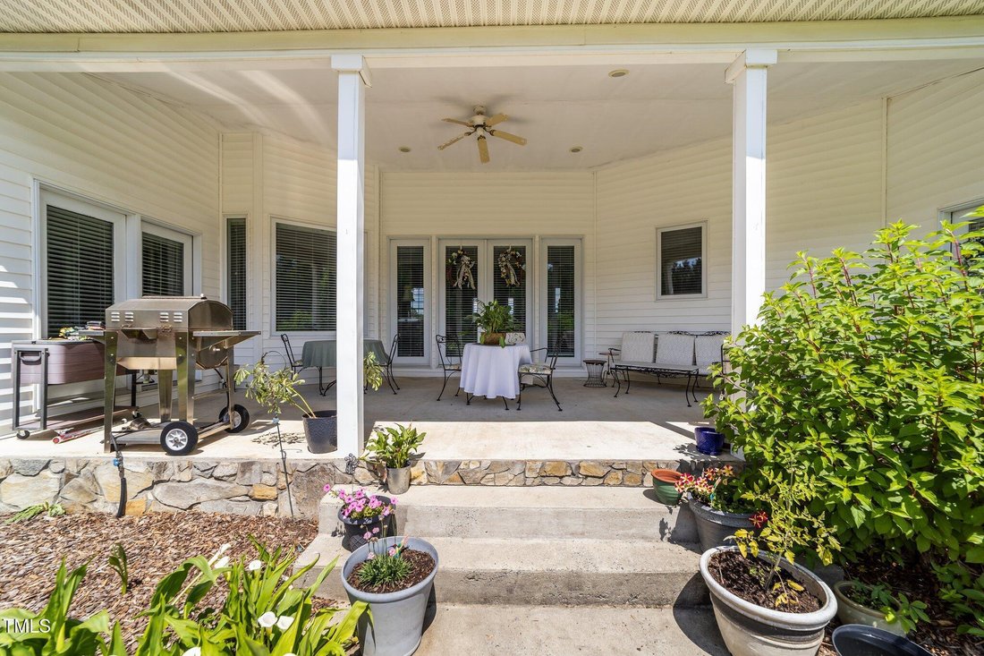 Farm Ranch in Saxapahaw, North Carolina, United States 2 - 17093273
