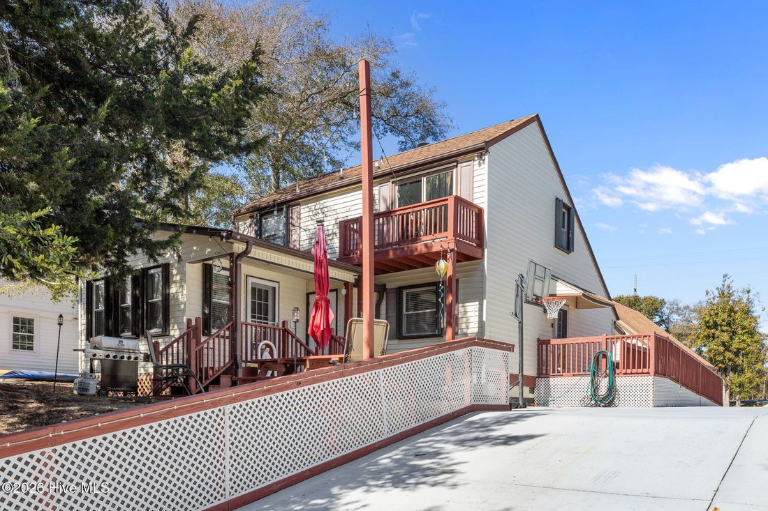 House in Emerald Isle, North Carolina, United States 2 - 17093987