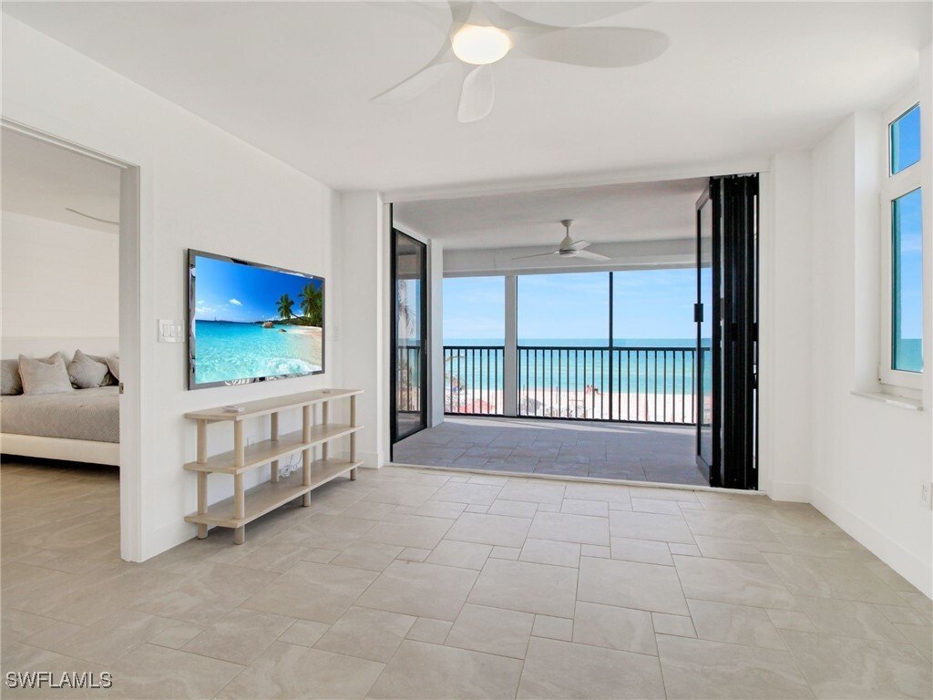 Condo in Naples, Florida, United States 1 - 17093779
