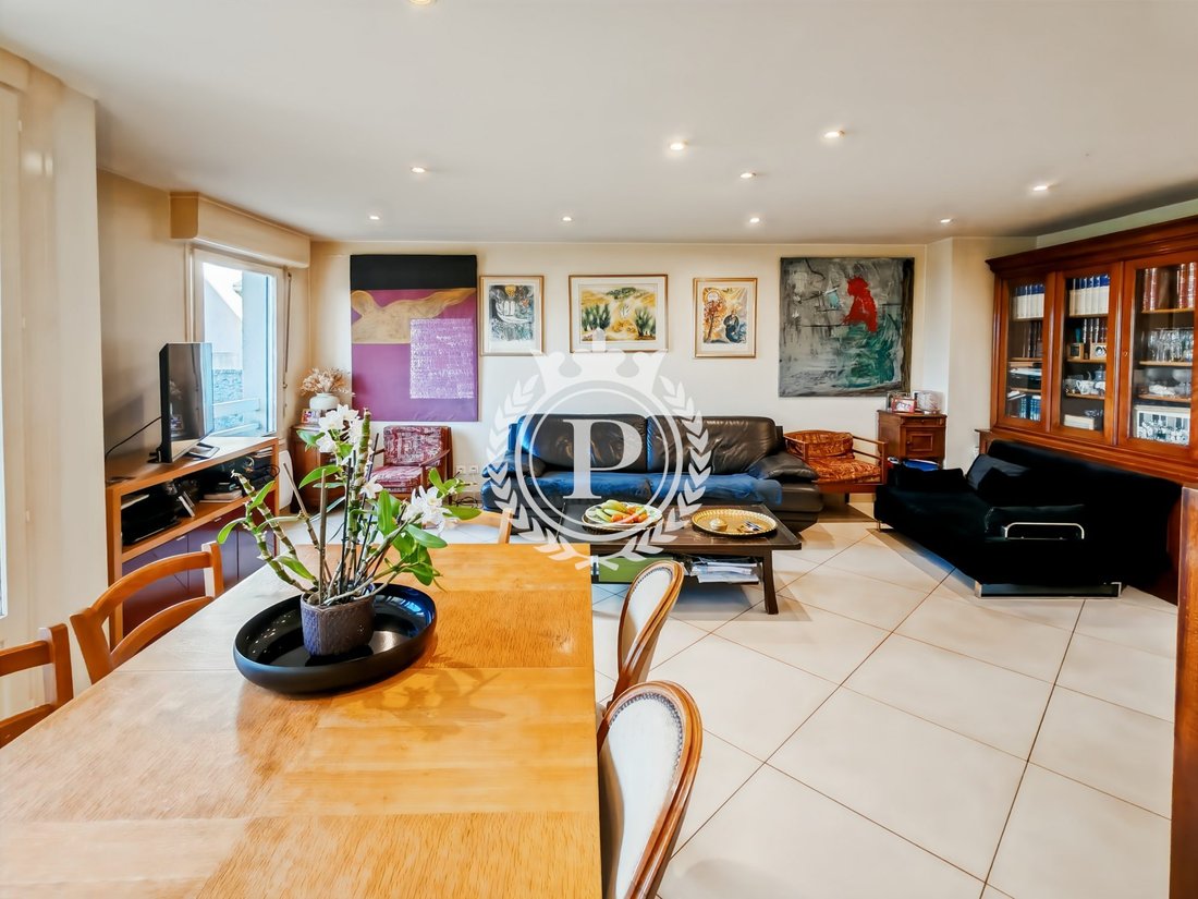 House in Thiers, Le Raincy, France 2 - 17094508