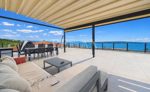 Apartment in Grad Crikvenica, Primorje-Gorski Kotar County, Croatia 1