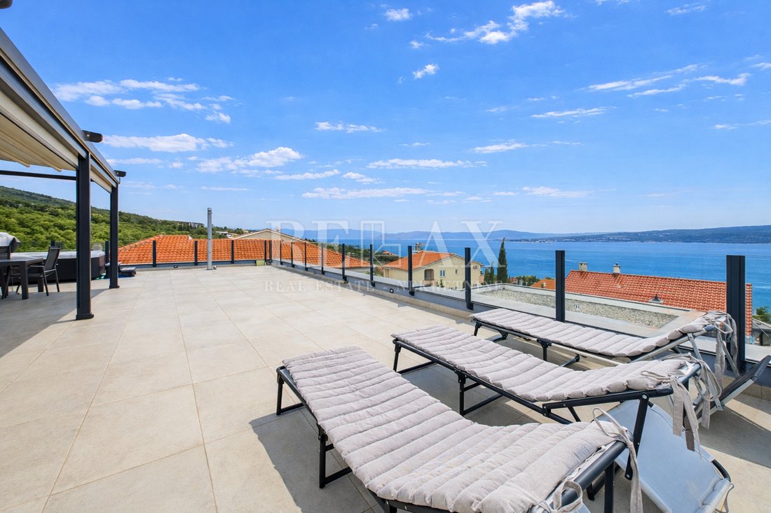 Apartment in Grad Crikvenica, Primorje-Gorski Kotar County, Croatia 3 - 17095054