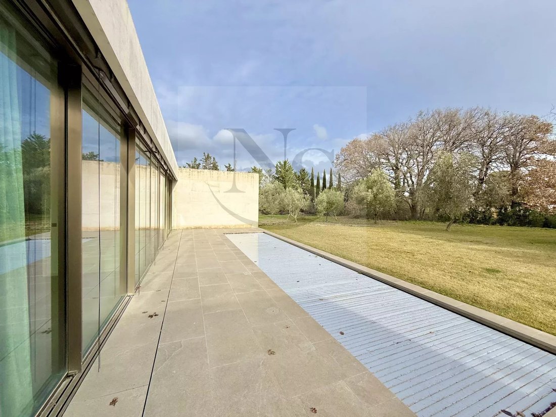 Villa in Mazenod-Bellevue-Saint Donat-Banon, Aix-en-Provence, France 5 - 17094571