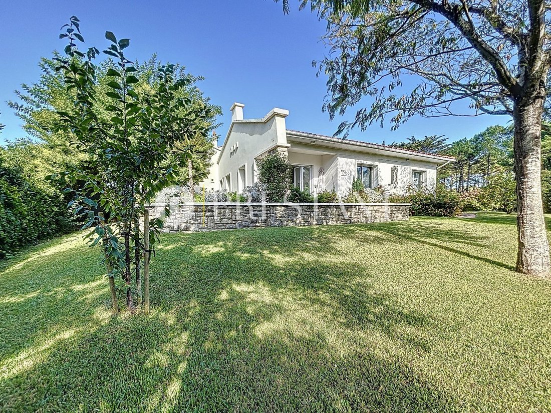 House in Anglet, Nouvelle-Aquitaine, France 5 - 13805736