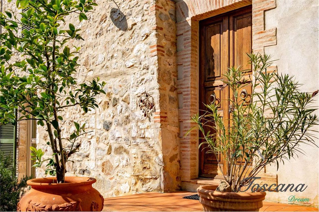 Estate in Civitella Marittima, Tuscany, Italy 2 - 17094420