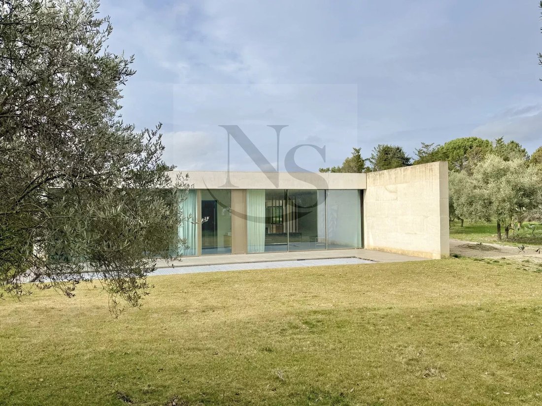 Villa in Mazenod-Bellevue-Saint Donat-Banon, Aix-en-Provence, France 3 - 17094571