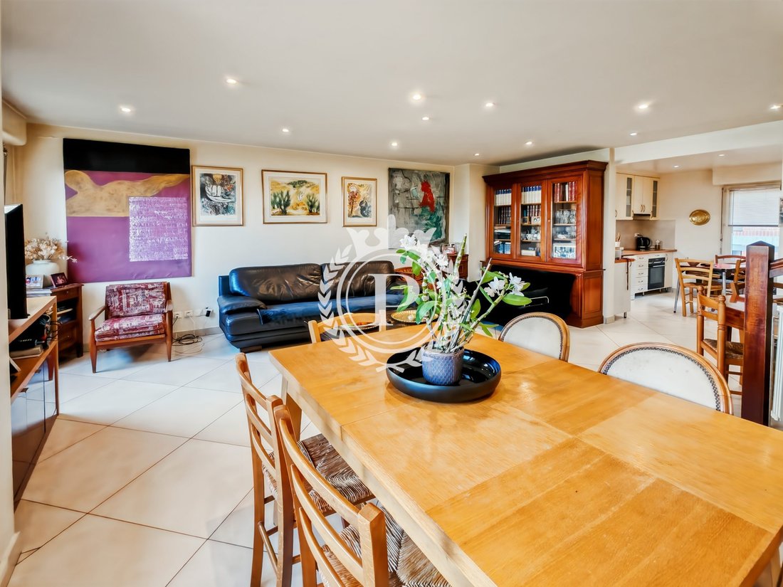 House in Thiers, Le Raincy, France 3 - 17094508