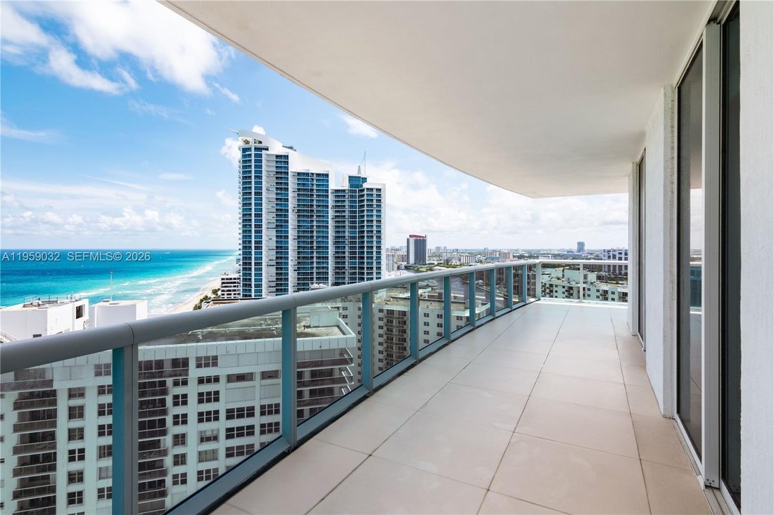 Condo in Hollywood, Florida, United States 4 - 17093931