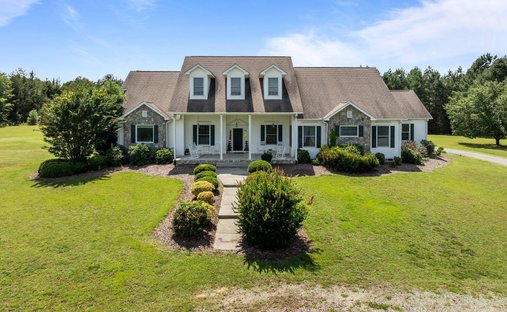 Farm Ranch in Saxapahaw, North Carolina, United States 1