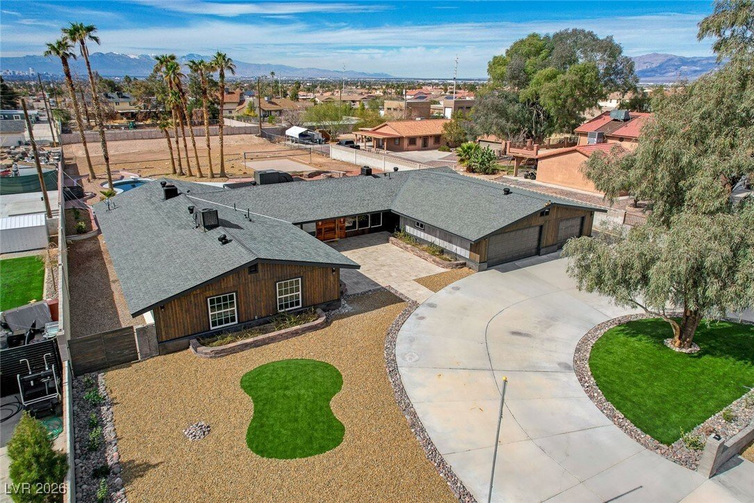 House in Las Vegas, Nevada, United States 1 - 17093585