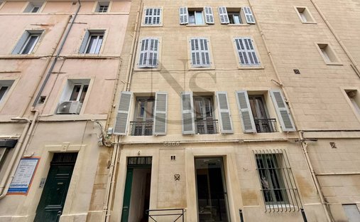 Comtale-Cente-Cours Mirabeau, Aix-en-Provence, France 1