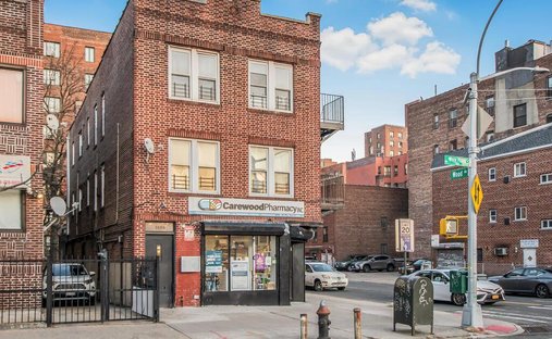 House in New York, New York, United States 1