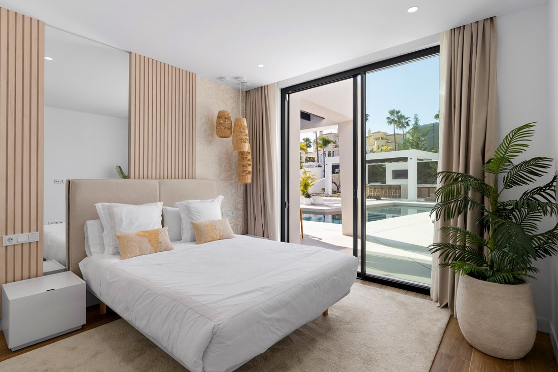 Villa in Nueva Andalucia, Marbella, Spain 5 - 17097480