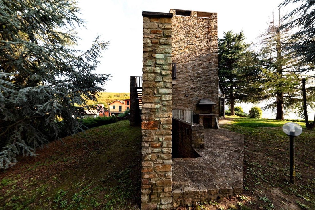 Villa in Historic Center, Cuneo, Piedmont 4 - 17097042