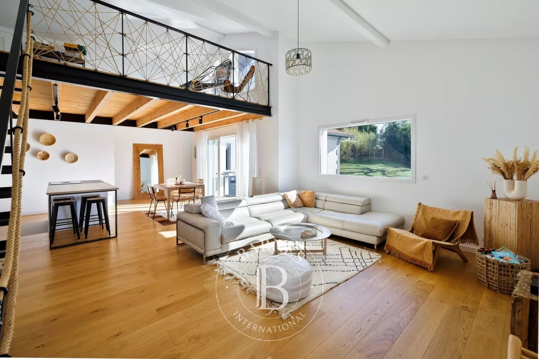 House in Villefranque, Nouvelle-Aquitaine, France 4 - 17090977