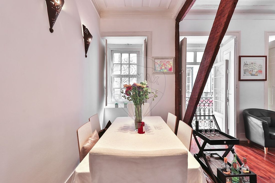 Apartment in Misericordia, Lisbon, Portugal 2 - 17097601