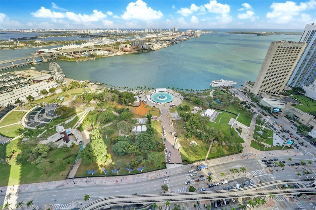 Condo in Miami, Florida, United States 2 - 17096628