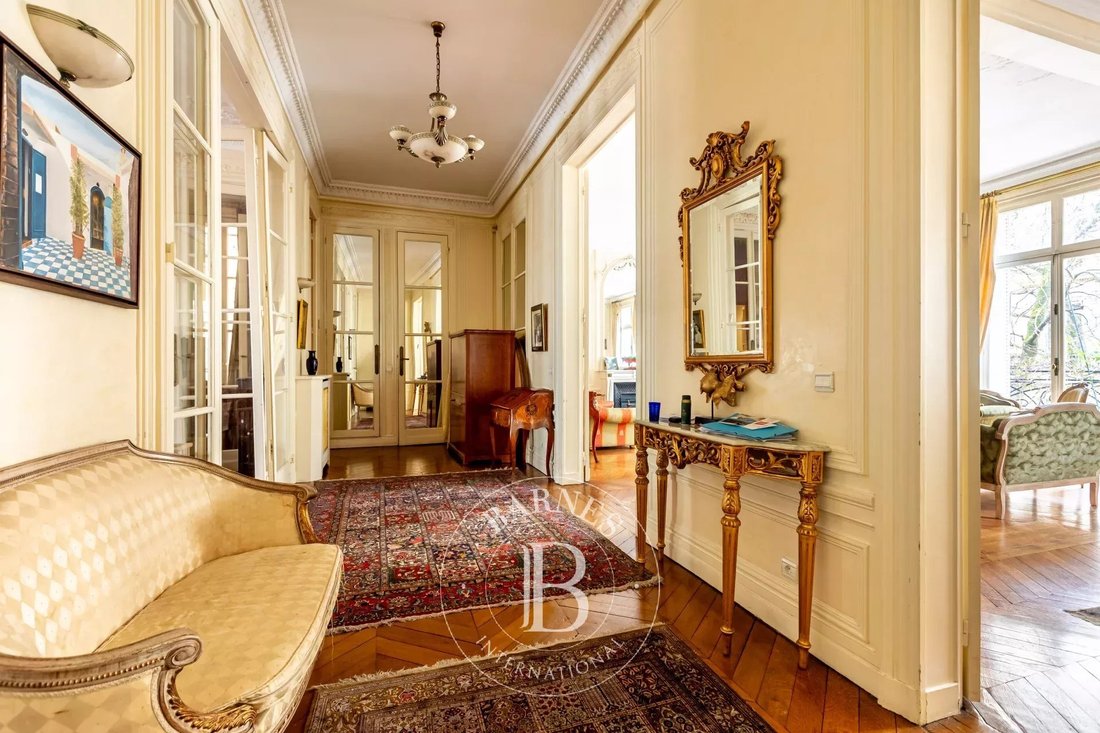 Apartment in Legendre-Lévis, Paris 17e Arrondissement, Paris 5 - 17090922