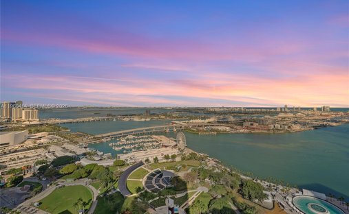 Condo in Miami, Florida, United States 1