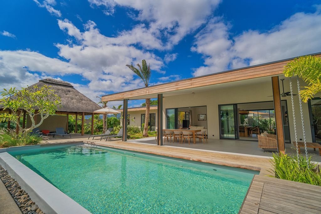 Villa in Tamarin, Rivière Noire District, Mauritius 1 - 17097457