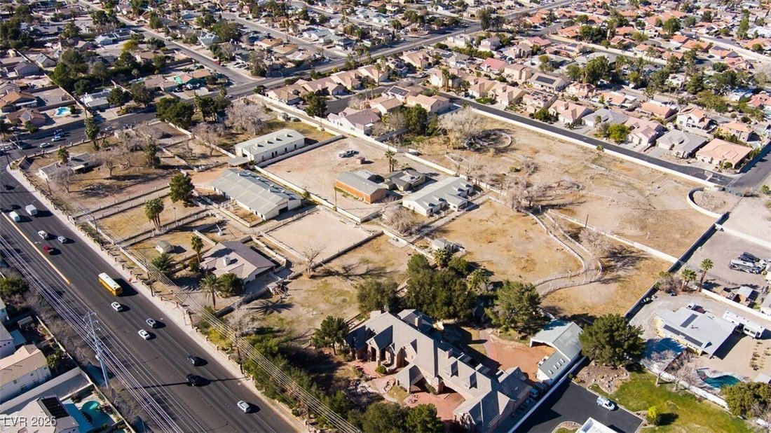 House in Las Vegas, Nevada, United States 3 - 17042317