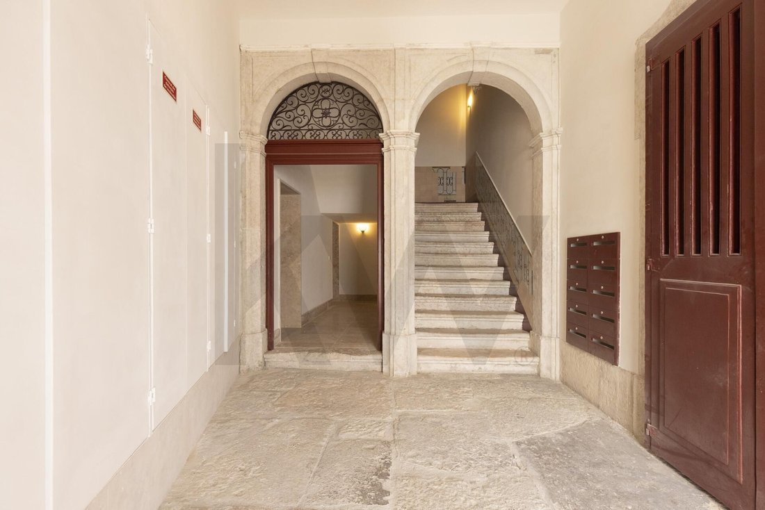 Apartment in Santa Maria Maior, Lisbon, Portugal 3 - 17097111