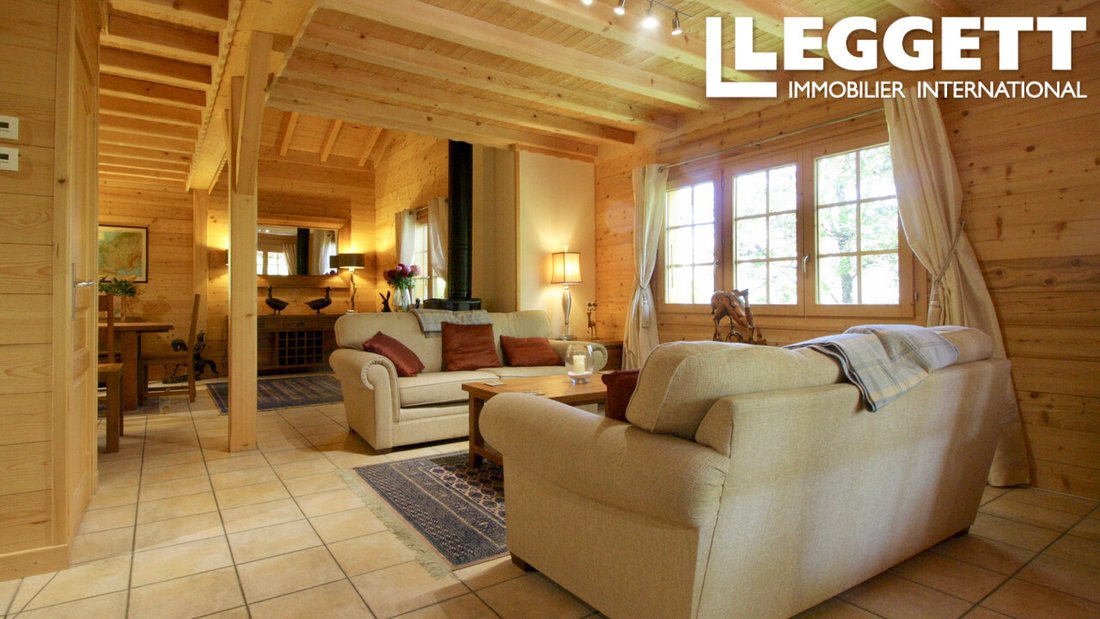 Chalet in Saint-Gervais-les-Bains, Auvergne-Rhône-Alpes, France 2 - 15285233