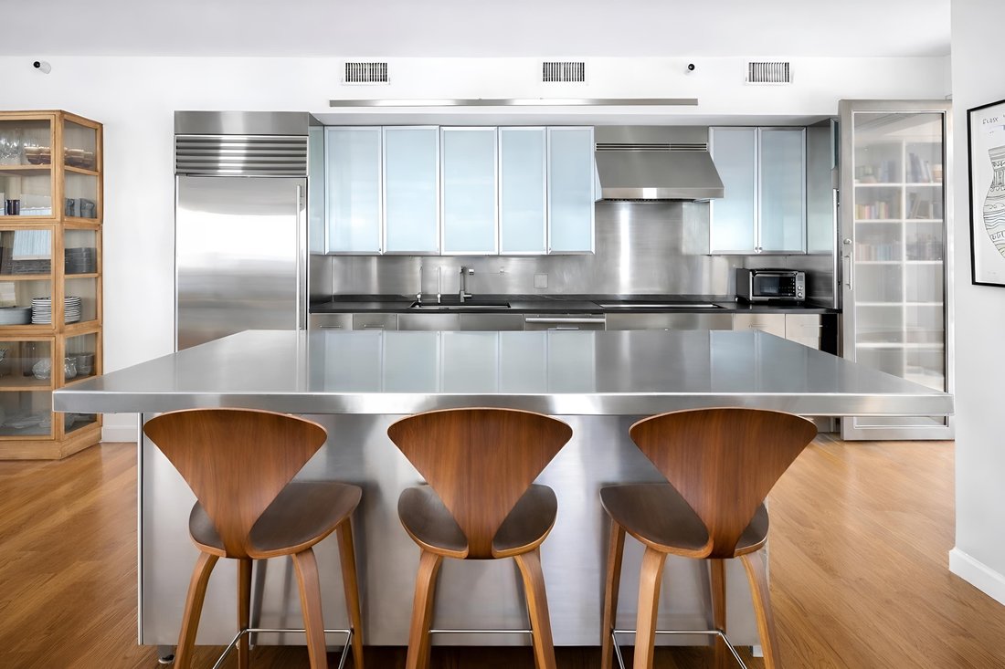 Condo in New York, New York, United States 3 - 17097073