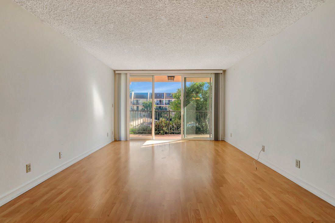 Condo in Malibu, California, United States 4 - 17097085