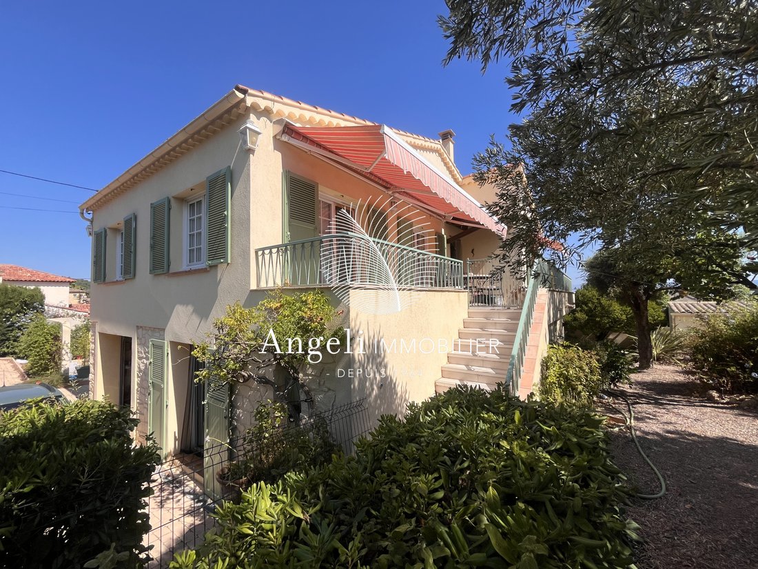 Villa a Fréjus, Provenza-Alpi-Costa Azzurra, Francia 2 - 17097366