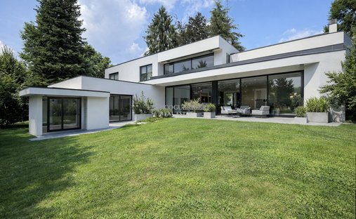 Villa en Merate, Lombardía, Italia 1