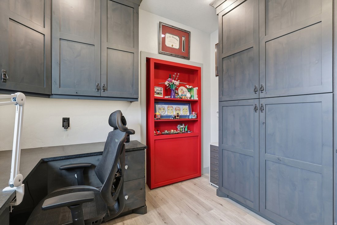 House in Providence, Utah, United States 5 - 17096796