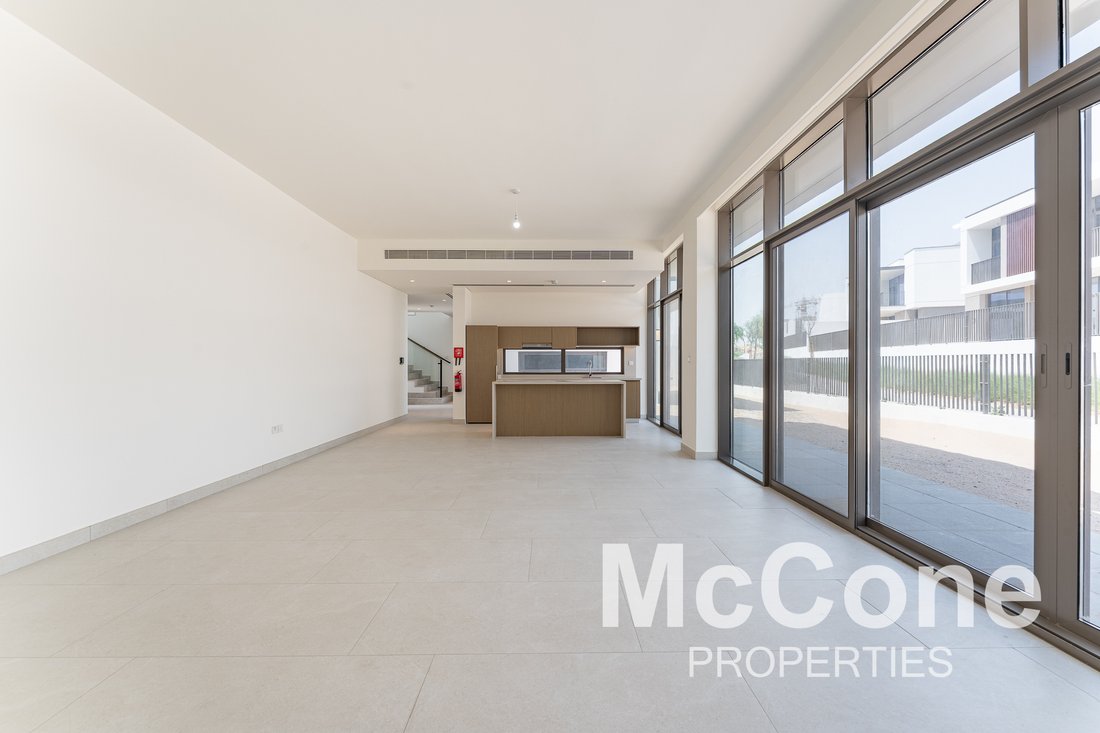 Villa in Jebel Ali Village, Dubai, United Arab Emirates 3 - 17096928