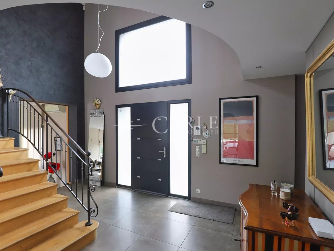 Villa in Genas, Auvergne-Rhône-Alpes, France 3 - 15905993