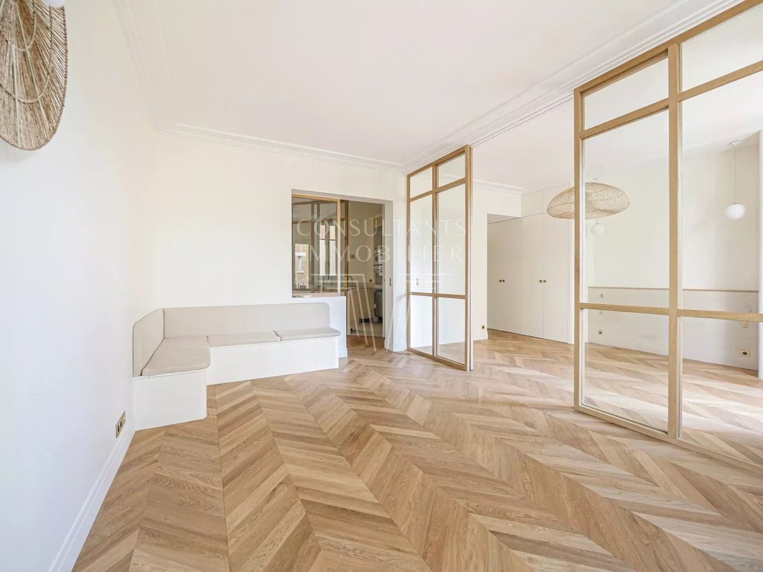 Apartment in Muette Sud, Paris 16e Arrondissement, Paris 3 - 14819934