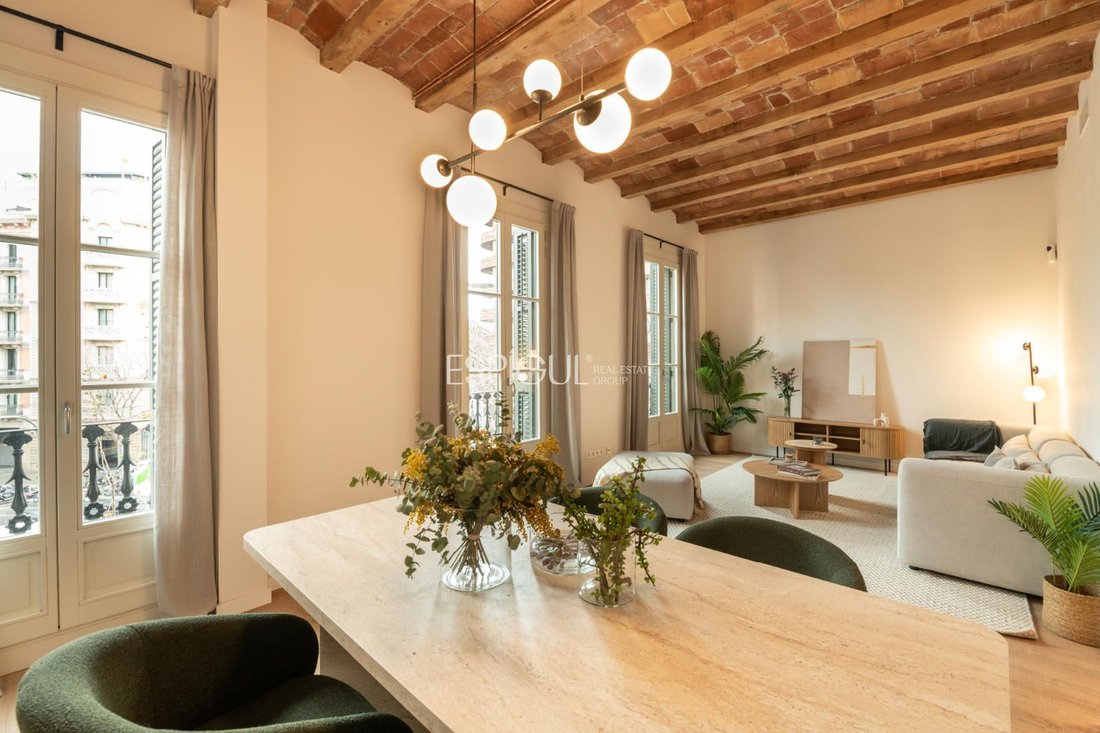 Wohnung in Eixample, Barcelona, Spanien 1 - 16970303