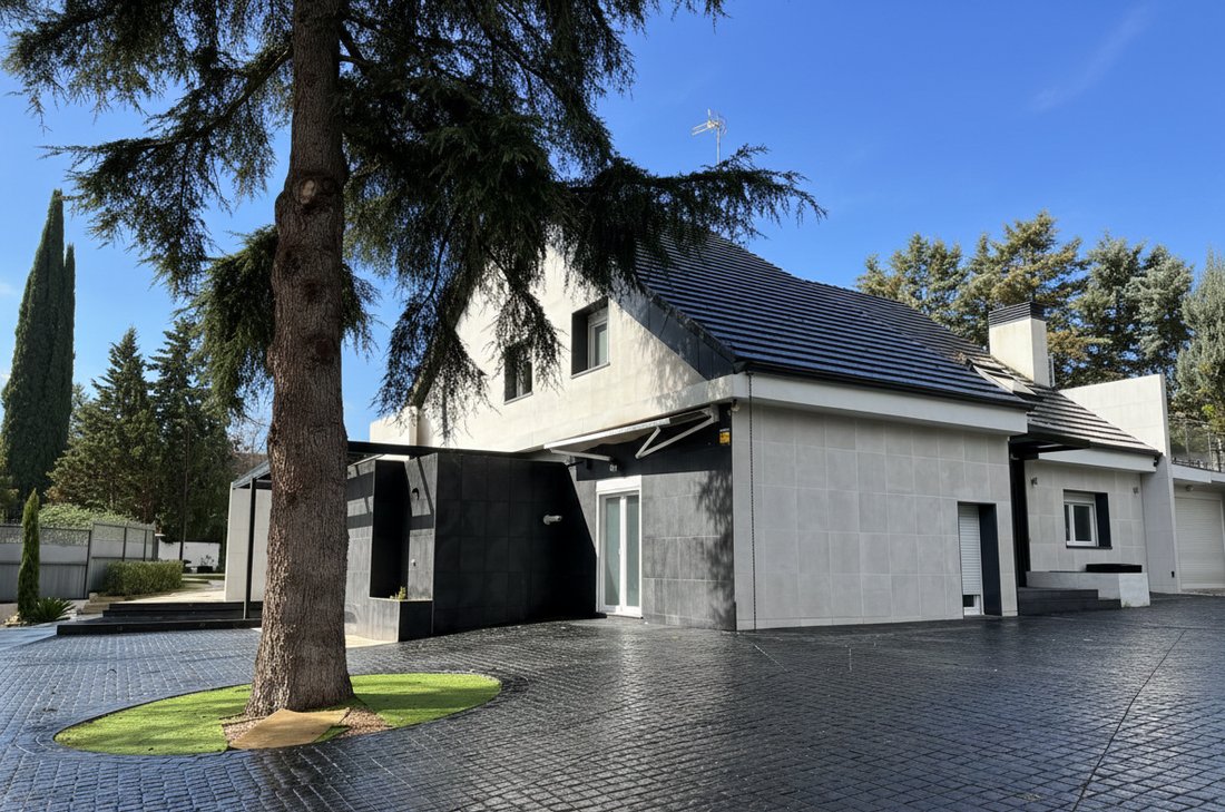 Chalet in La Moraleja, Alcobendas, Comunidad de Madrid 3 - 17098304