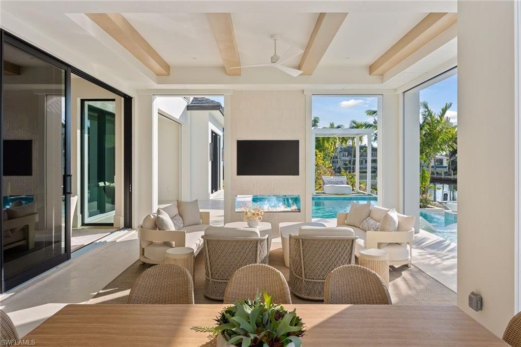 House in Naples, Florida, United States 3 - 17098416