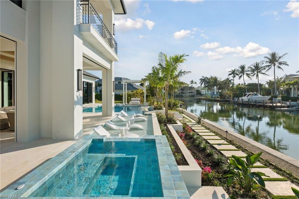 House in Naples, Florida, United States 4 - 17098416