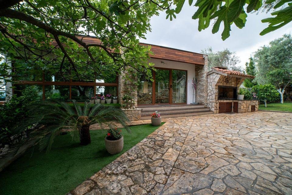 Villa in Budva, Budva Municipality, Montenegro 4 - 17128015